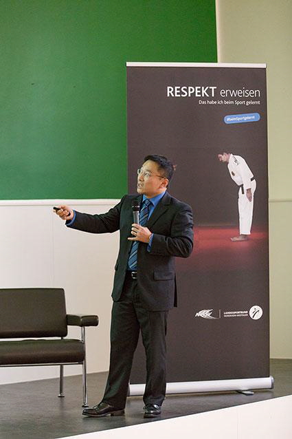 Referat von Dr. med. Min-Suk Yoon: "Sport und Demenz".