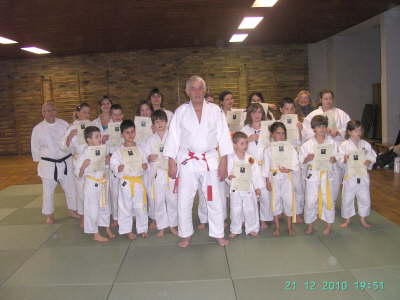 Dienstag, 21.12.2010. Judo Kyu-Pr�fung und kleines Japanische Turnier sowie kleine Weinachtsfeier in der TH Kopernikusstrasse