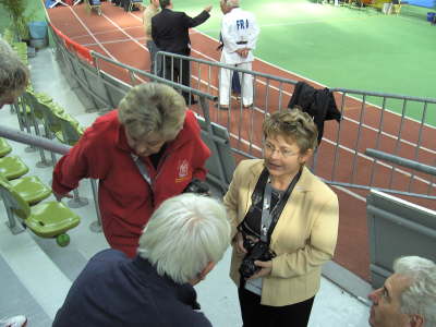Freitag, 16.11.07. 1. Kampftag. Europa Meisterschaften der Veteranen in Sindelfingen.