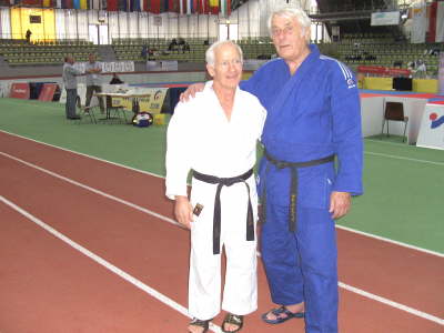 Freitag, 16.11.07. 1. Kampftag. Europa Meisterschaften der Veteranen in Sindelfingen.