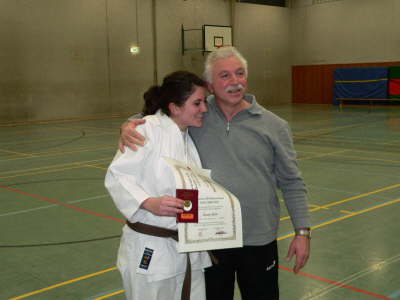 Samstag, 13.02.2010. Dan Pr�fung in Wattenscheid. Klaus Kirchner und Susanne Sejdi werden zum 1. Dan graduiert