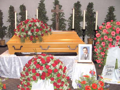 Donnerstag, 15.05.08. Beerdigung von Paul Handrich auf dem Friedhof Sch�nrather Hof, K�ln-M�lheim.